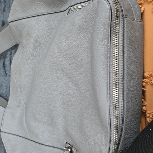 Euc gorgeous bag.dove grey - Picture 3 of 5